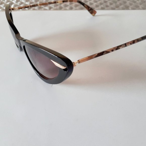 Derek Lam black animal print cat eye sunglasses - Picture 10 of 10
